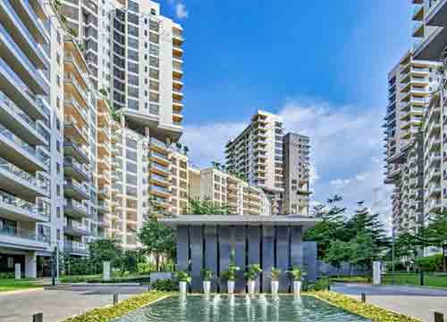 Embassy Lakeside Apartments